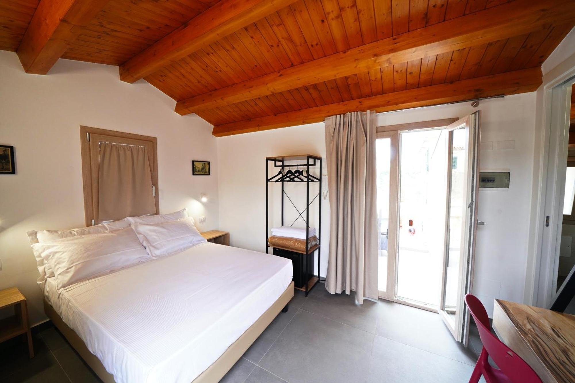 לסקארי Ducas Rooms And Suite מראה חיצוני תמונה