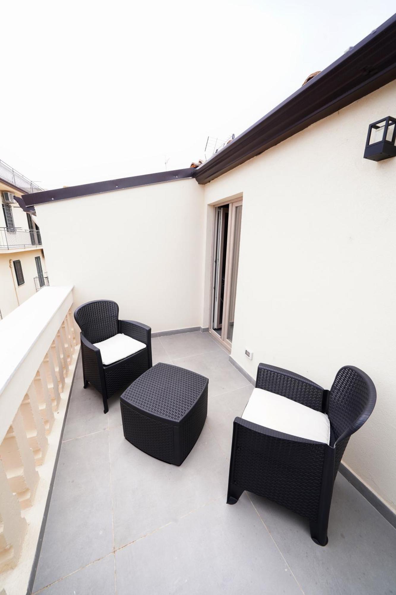 לסקארי Ducas Rooms And Suite מראה חיצוני תמונה