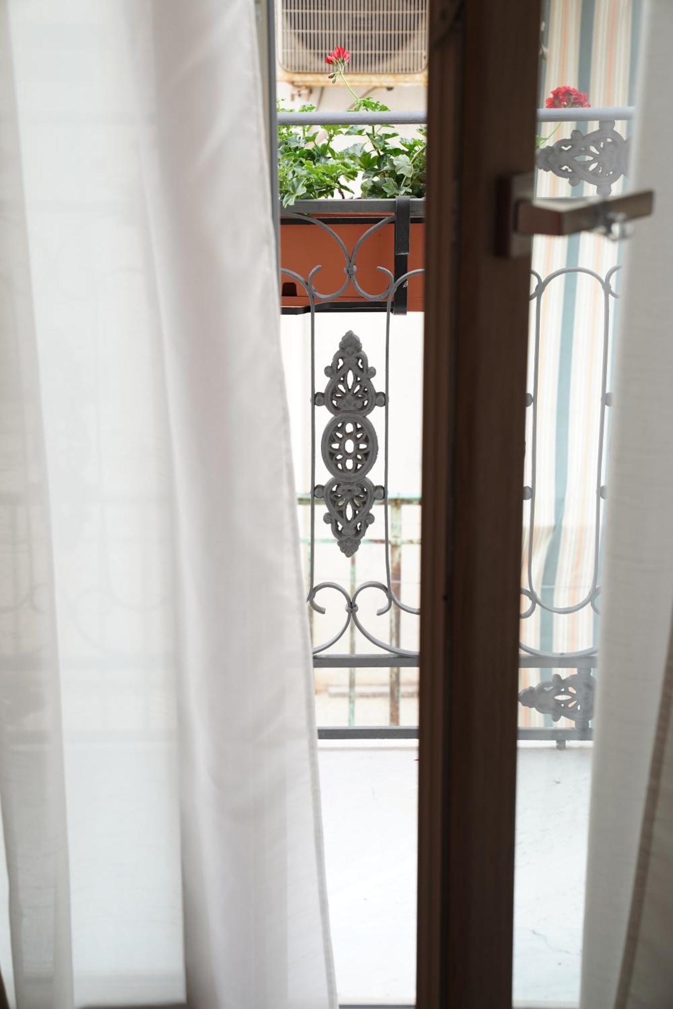 לסקארי Ducas Rooms And Suite מראה חיצוני תמונה